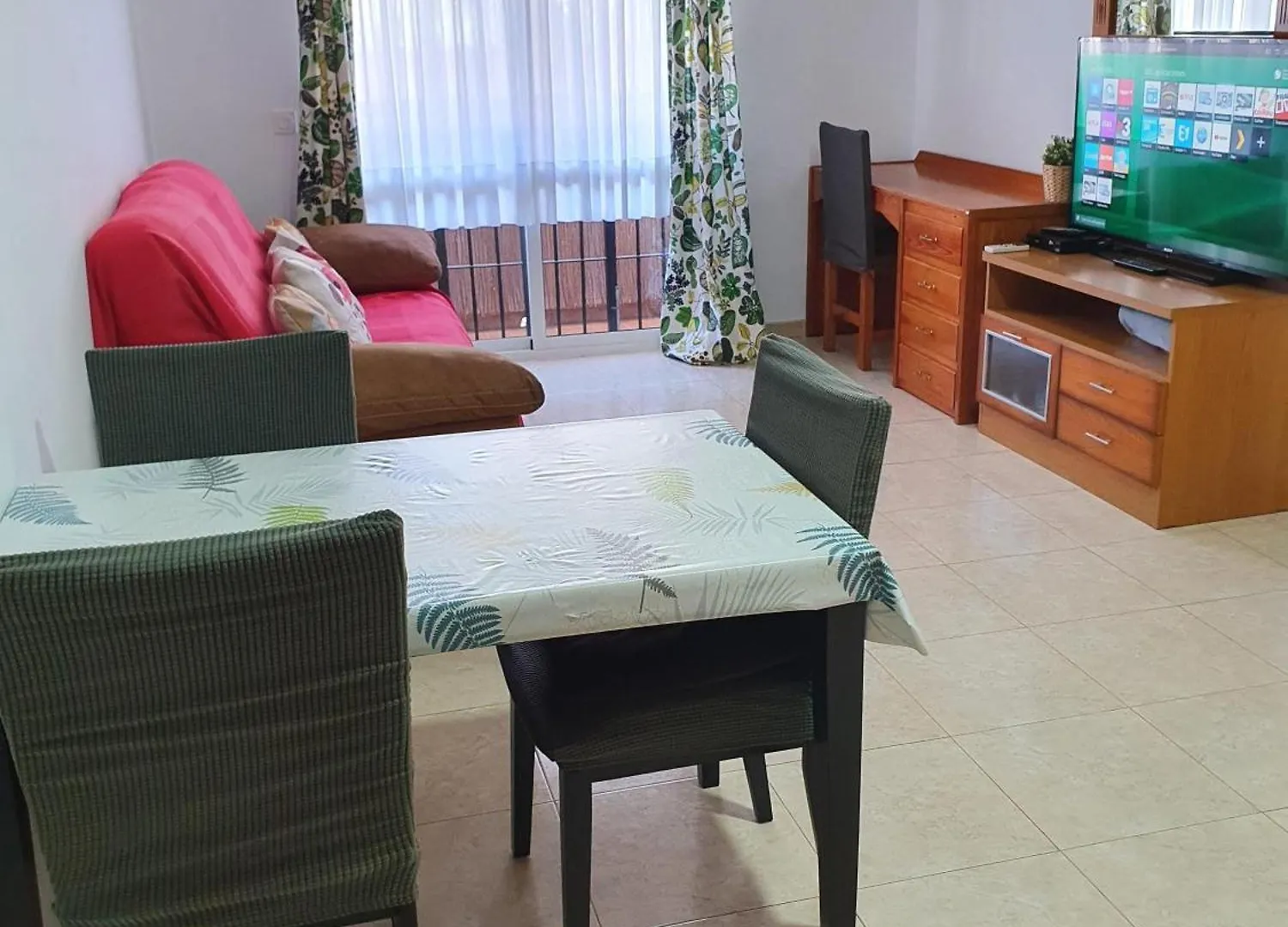 Helle Ferienwohnung Mit Dachterrasse Und Whirlpool Torrox 0*,  Spanien