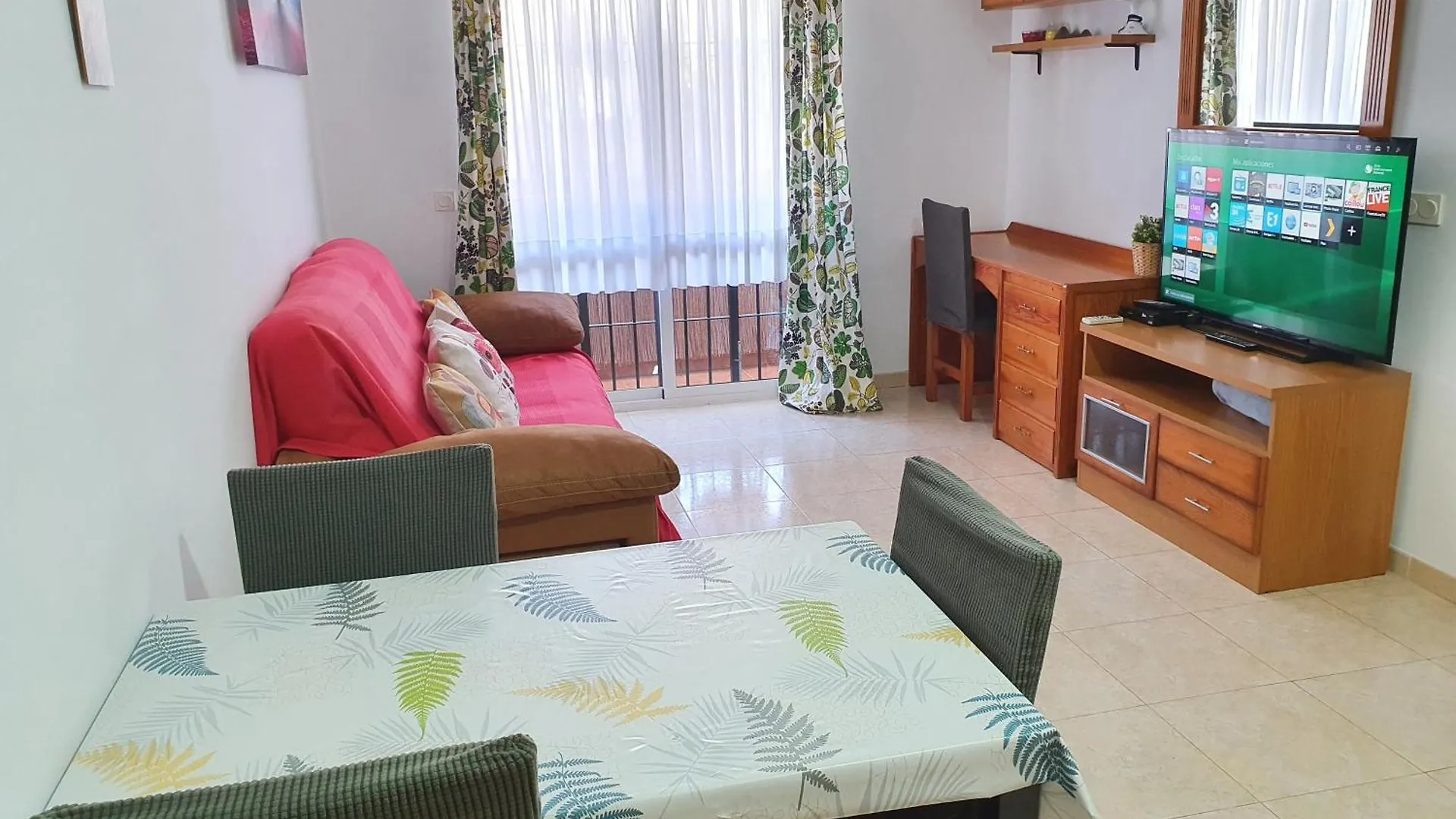 Helle Ferienwohnung Mit Dachterrasse Und Whirlpool Torrox 0*,